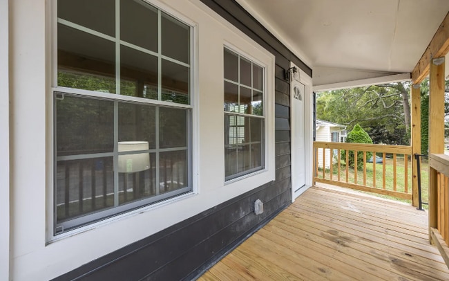 Building Photo - 1213 S Bloodworth St