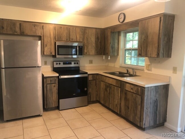 Building Photo - 209 S Washington St