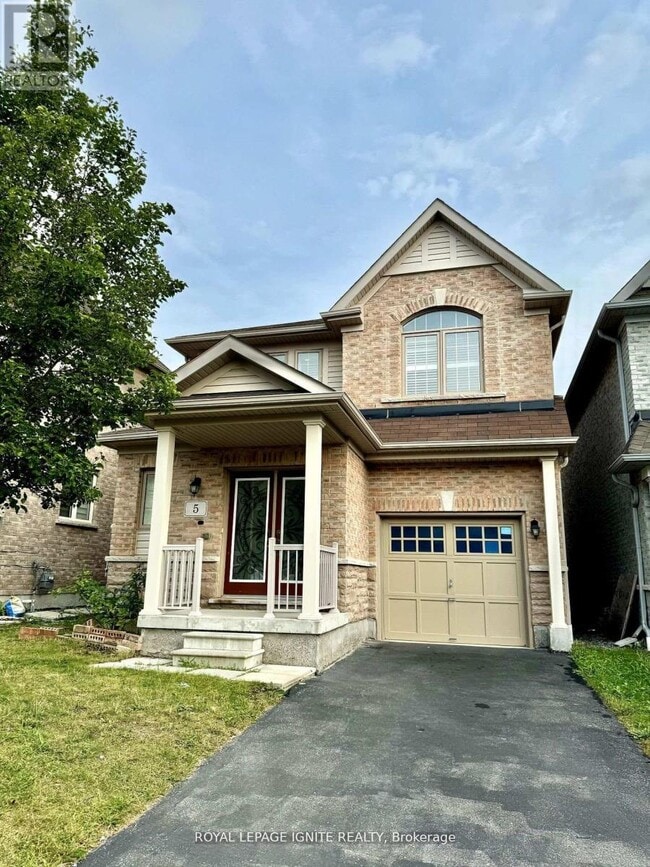 Building Photo - 5 Holroyd St