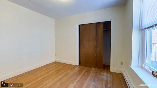 Building Photo - 32 Westland Ave