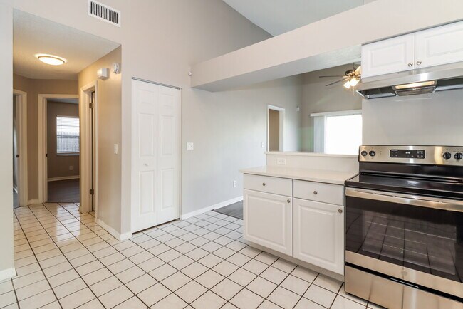 Building Photo - 5303 MacBeth Ct