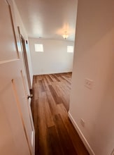 Building Photo - 467 N 360 W