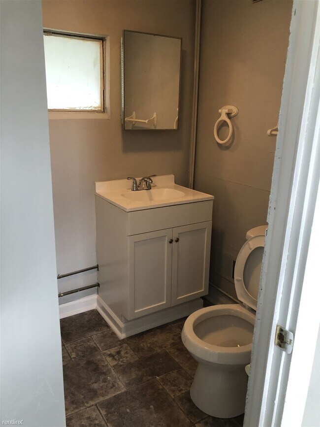 Foto del edificio - 1315 Stewart Ave SE