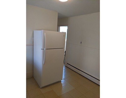 Foto del edificio - 495 Pleasant St