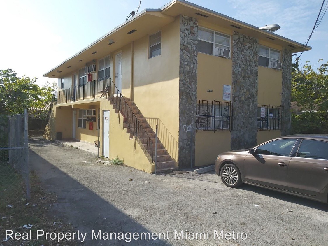 Foto principal - 1610 NW 59th St