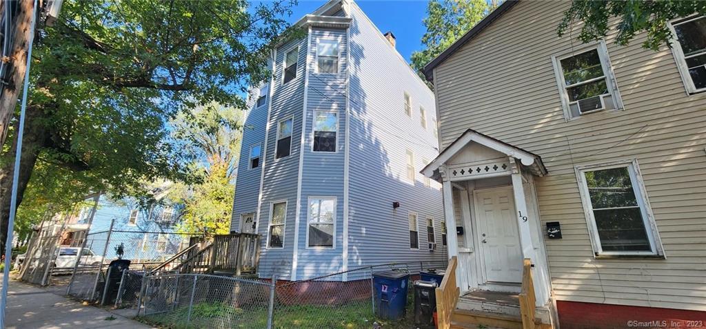 Foto principal - 21 Shelton Ave