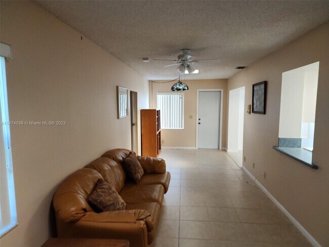 Foto del edificio - 6419-0 Hitchin Post Way
