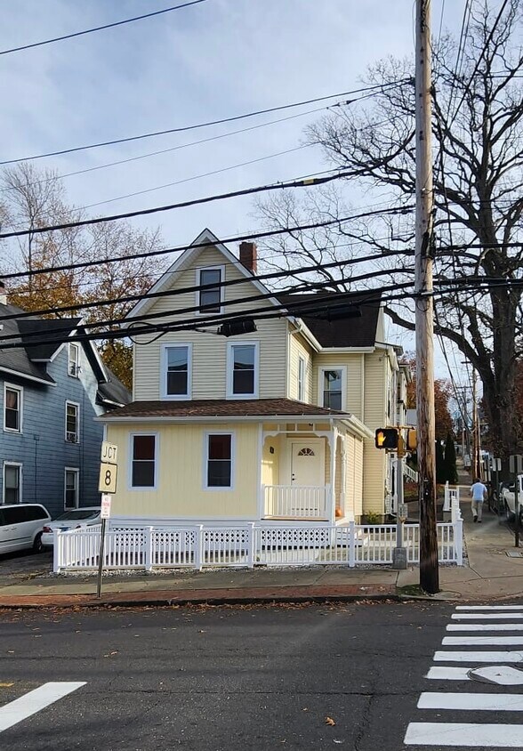 22 Kneen St, Shelton, CT 06484 House Rental in Shelton, CT