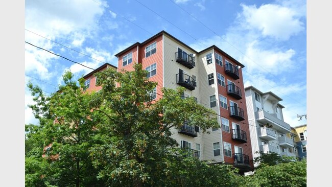 Building Photo - Terrace View