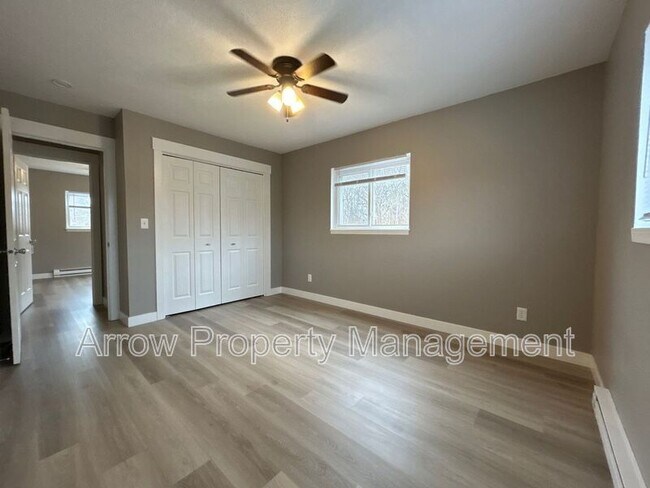 Foto del edificio - 222 Park Ave