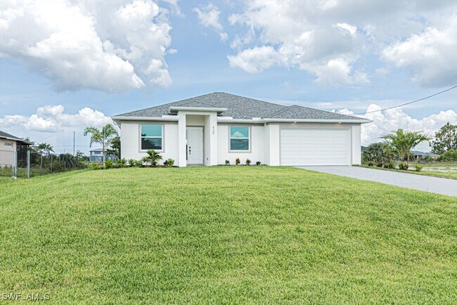 Foto del edificio - 420 NW 18th Pl