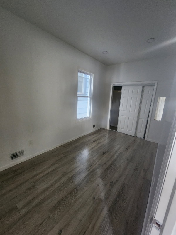 Foto del edificio - 228 2nd St