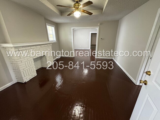Building Photo - 4825 Avenue S