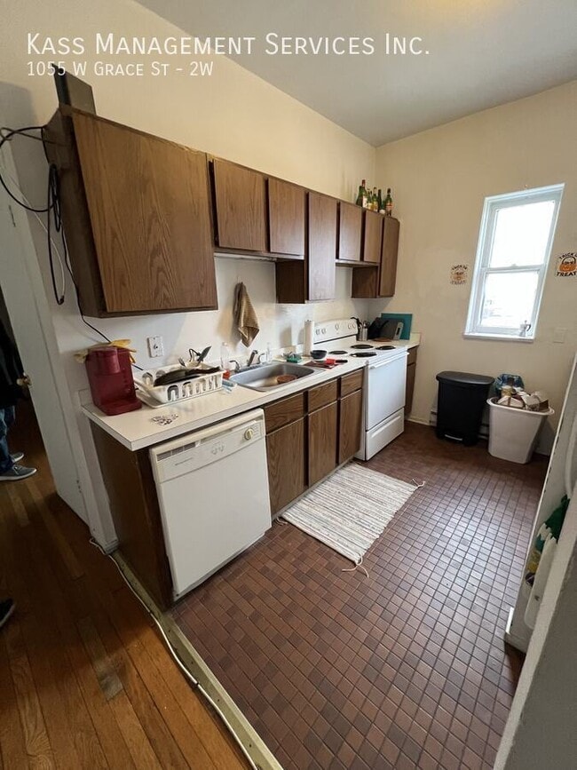 Foto del edificio - 1055 W Grace St