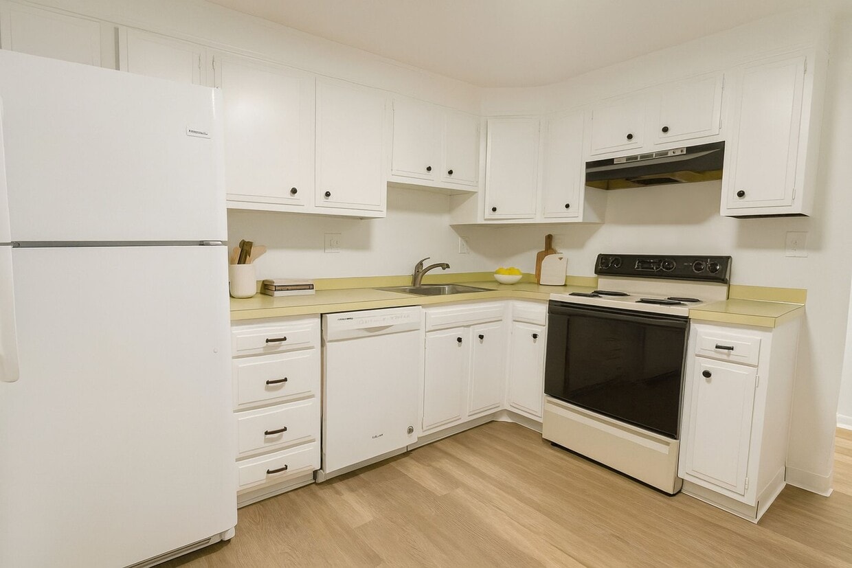 Photo - 12121 W Nevada Dr-06