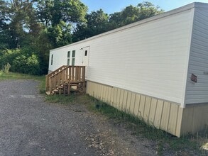 Building Photo - 140 E Ensley St