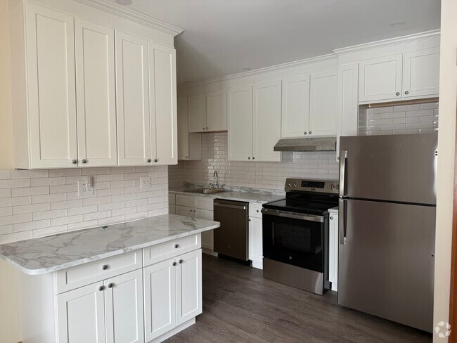 Building Photo - 36 Arbella St