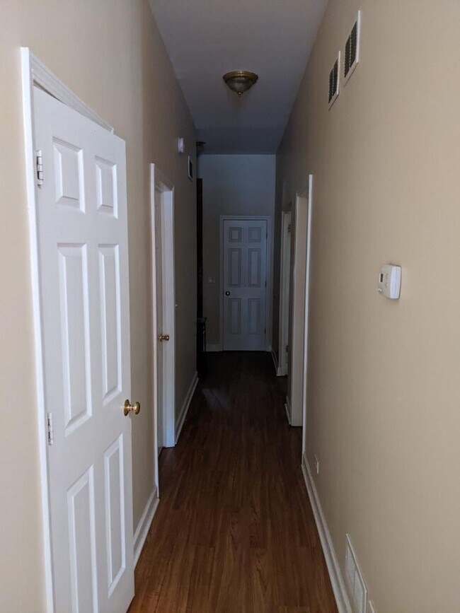 Foto del edificio - 1106 W Taylor St