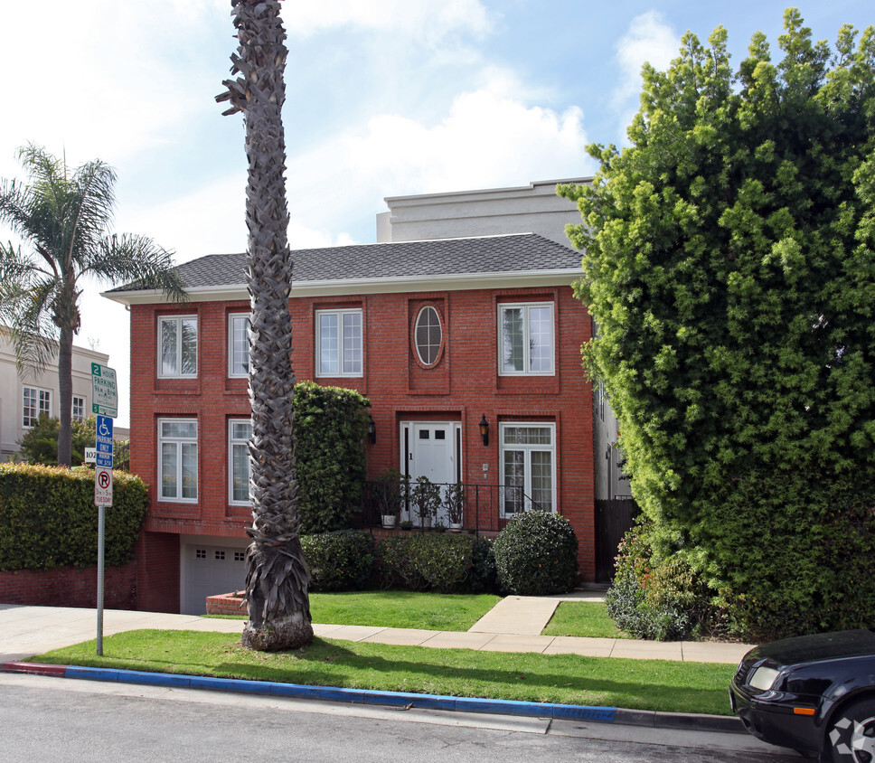 Building Photo - 1020 19th St