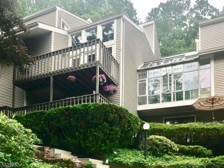 38 Chestnut St, Morristown, NJ 07960 House Rental in Morristown, NJ