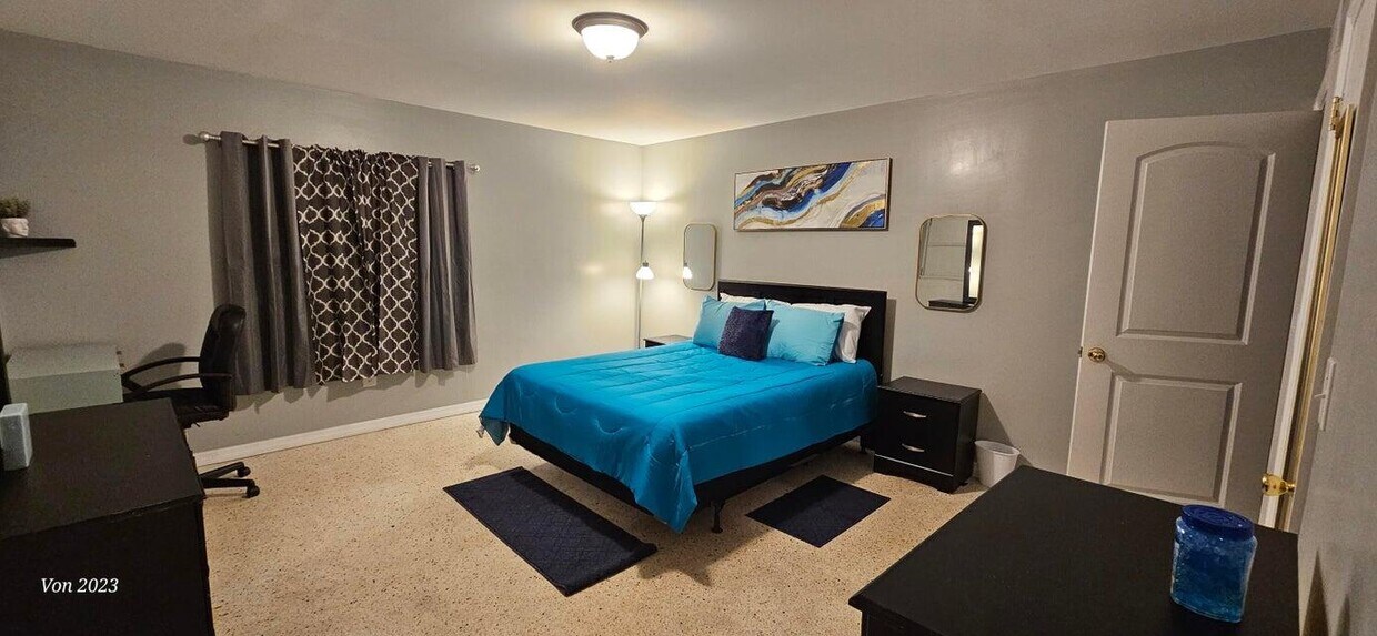 Foto principal - 2301 Juanita Ave