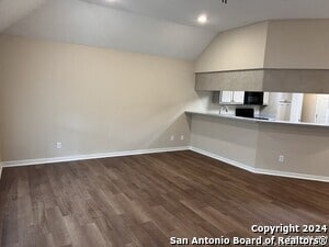 Building Photo - 927 Parkdale Dr