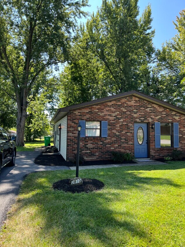 Primary Photo - 3810 Carver St