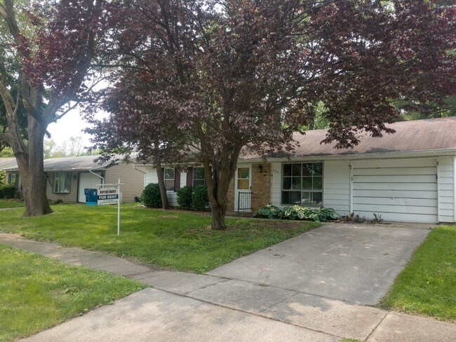 Building Photo - 607 Ridgewood Ct