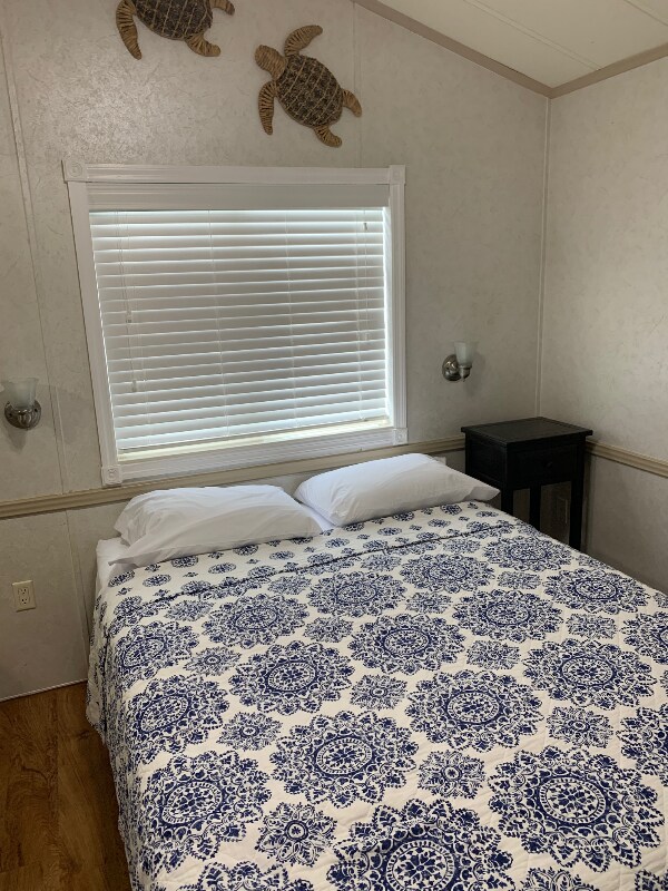 Foto del edificio - 2580 NE Indian River Dr