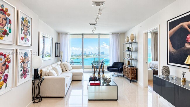 Foto del edificio - 900 Biscayne Blvd