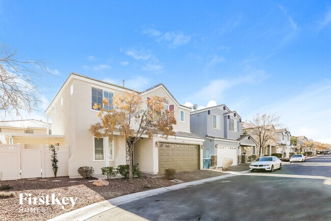 Foto del edificio - 6127 Carson Hills Ave