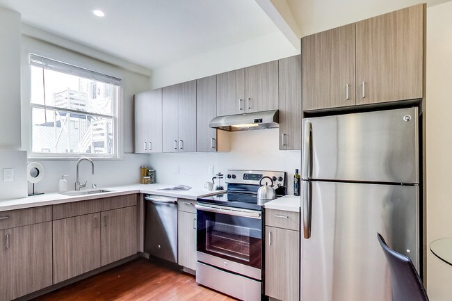 Foto del edificio - 300 Buchanan St