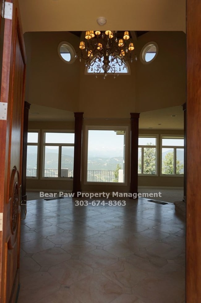 Building Photo - Best Views in Evergreen