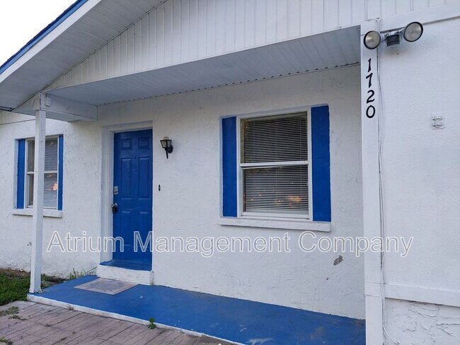 Foto del edificio - 1720 Merrick Rd