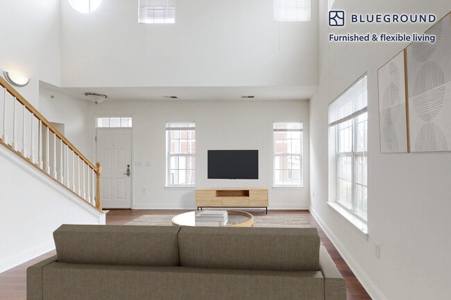 Building Photo - 152 Shipyard Dr