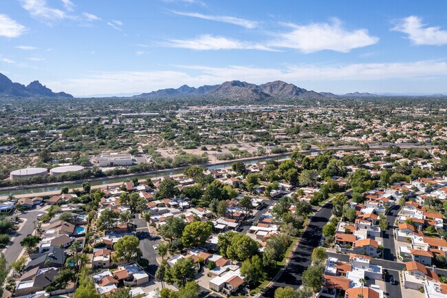 Aerial Photo - Colony of Scottsdale