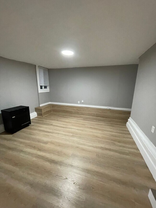 Foto del edificio - 1619 12th St