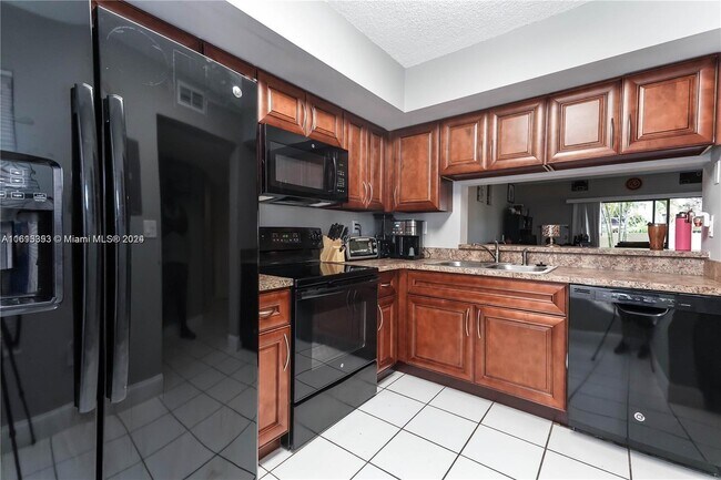 Building Photo - 12992 SW 88th Ln