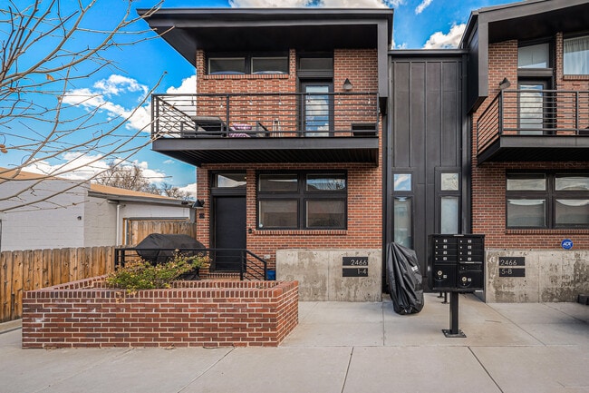 Building Photo - 2466 S Delaware St