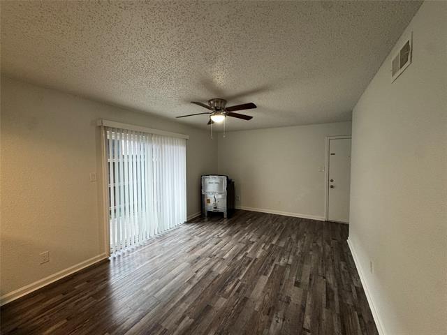 Building Photo - 762 E Warrior Trail