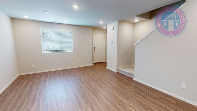 Foto del edificio - Lennar Homes, New Construction - Smith Creek Neighborhood!  Central Air, Stylish Amenities Throug...