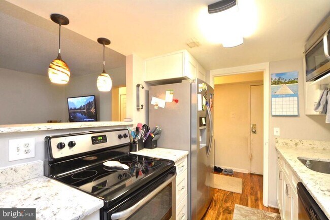 Foto del edificio - 11643 Stoneview Square