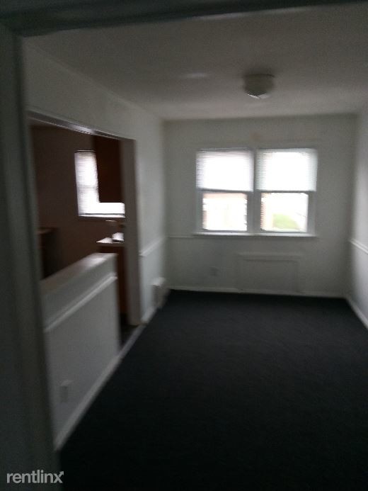 Building Photo - 3 br, 1 bath Townhome - 2527 N Heald St