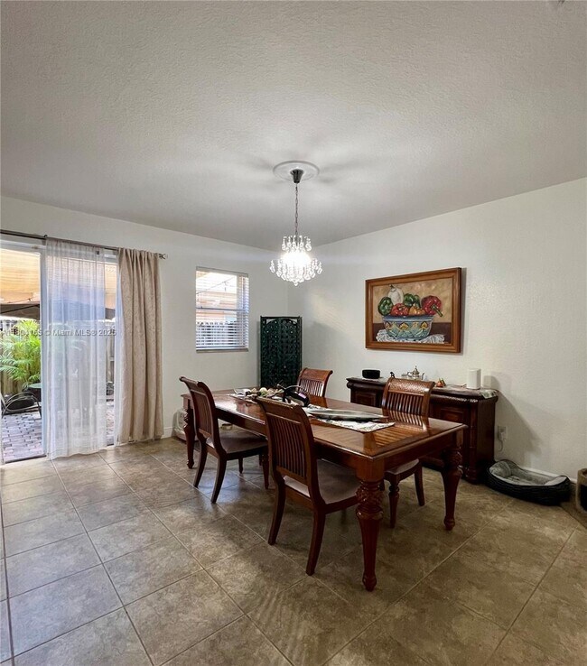 Foto del edificio - 13235 SW 128th St