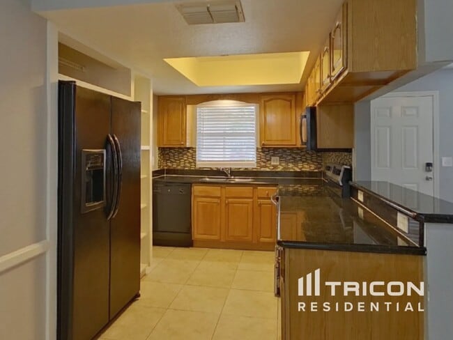 Foto del edificio - 7854 59th St N