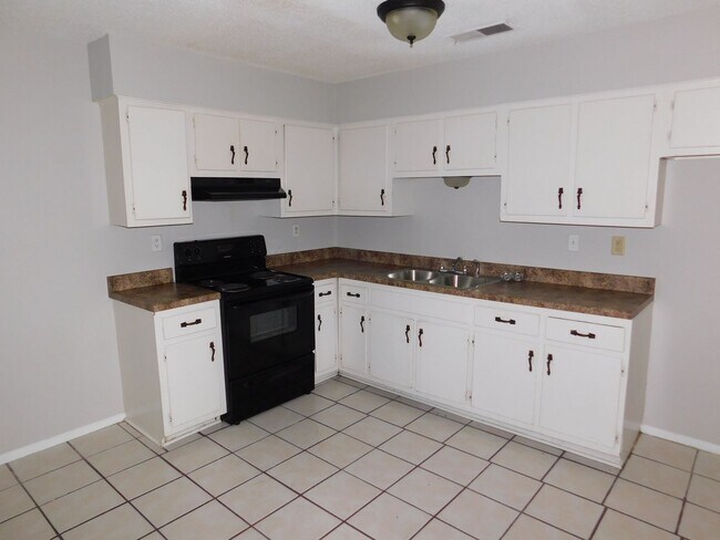 Foto del edificio - ****JUST REDUCED****