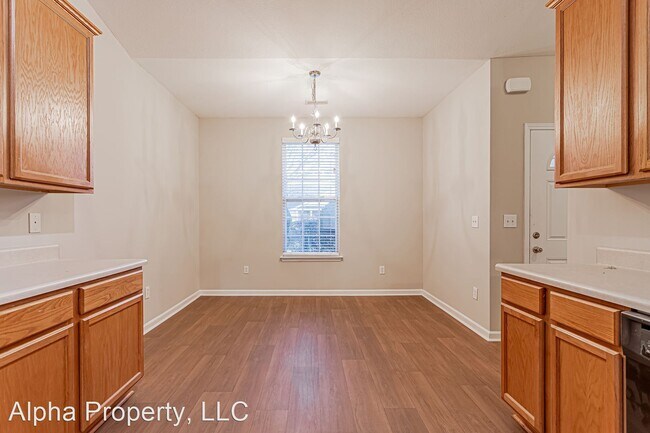 Building Photo - 3 br, 2 bath House - 6 Tack Ln