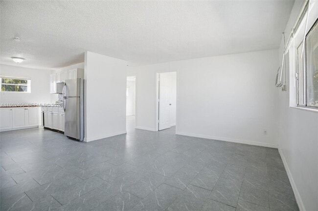 Building Photo - 907 N 20th St