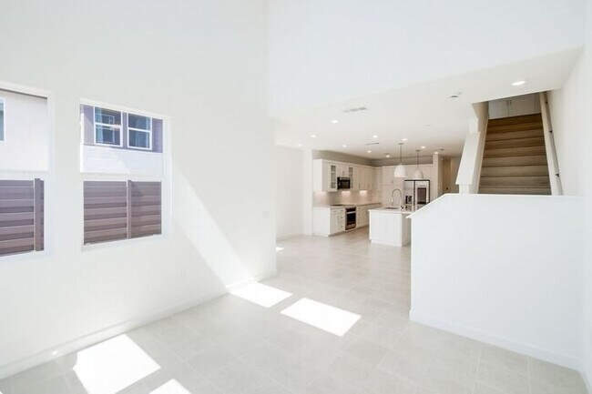 Foto del edificio - 720 Metric Rd