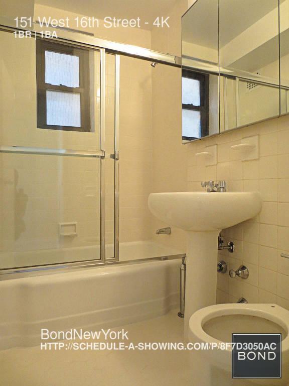 Building Photo - 151 W 16th St